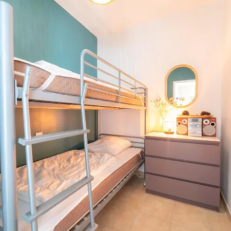 Superbe A Pour 4 Personnes, Proche De L'ocean - Fr-1-50-171 * Mimizan